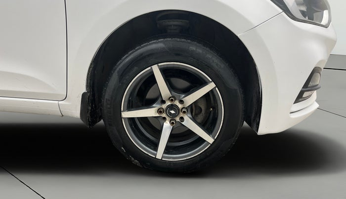 2018 Hyundai Elite i20 SPORTZ 1.2, Petrol, Manual, 61,195 km, Right Front Wheel