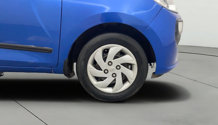 2019 Hyundai NEW SANTRO SPORTZ CNG, CNG, Manual, 66,292 km, Right Front Wheel