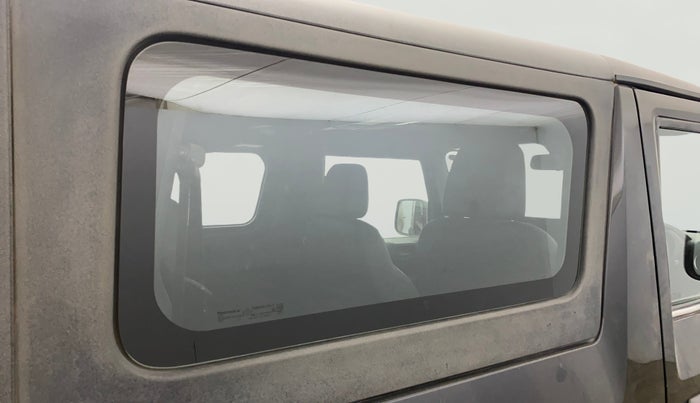2022 Mahindra Thar LX PETROL HT 4WD AT, Petrol, Automatic, 20,633 km, RHS Rear Door
