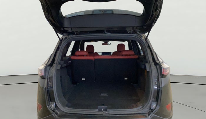 2023 Tata Harrier XZA PLUS RED DARK EDITION , Diesel, Automatic, 73,208 km, Boot Open Zoomed View