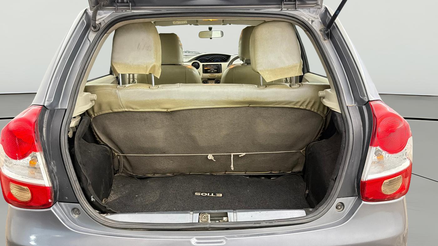 2015 Toyota Etios Liva G, Petrol, Manual, 52,006 km, Boot Open Zoomed View