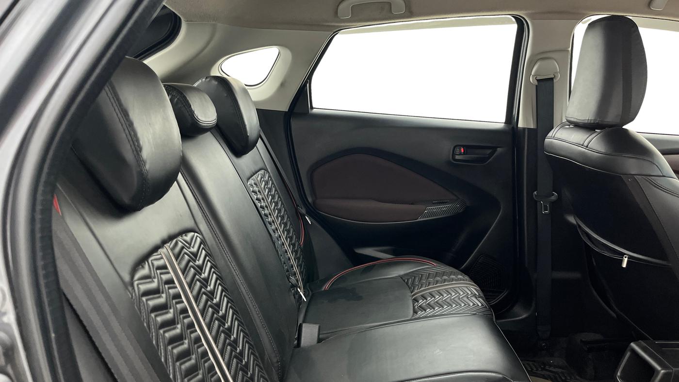 2023 Maruti FRONX DELTA PLUS 1.2L AGS, Petrol, Automatic, 69,223 km, Right Side Rear Door Cabin