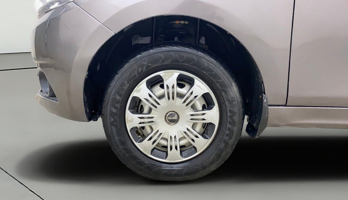 2016 Tata Tiago XM PETROL, Petrol, Manual, 70,026 km, Left Front Wheel