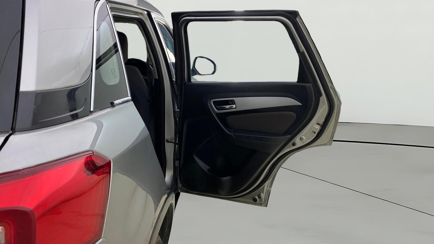 2021 Toyota URBAN CRUISER HIGH GRADE MT, Petrol, Manual, 1,21,932 km, RHS Rear Door