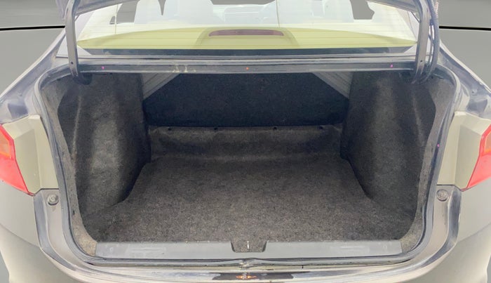 2015 Honda City 1.5L I-VTEC VX, Petrol, Manual, 66,803 km, Boot Open Zoomed View