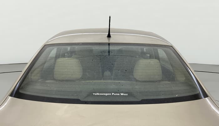 2013 Volkswagen Vento HIGHLINE 1.6 MPI, Petrol, Manual, 70,981 km, Rear Windshield