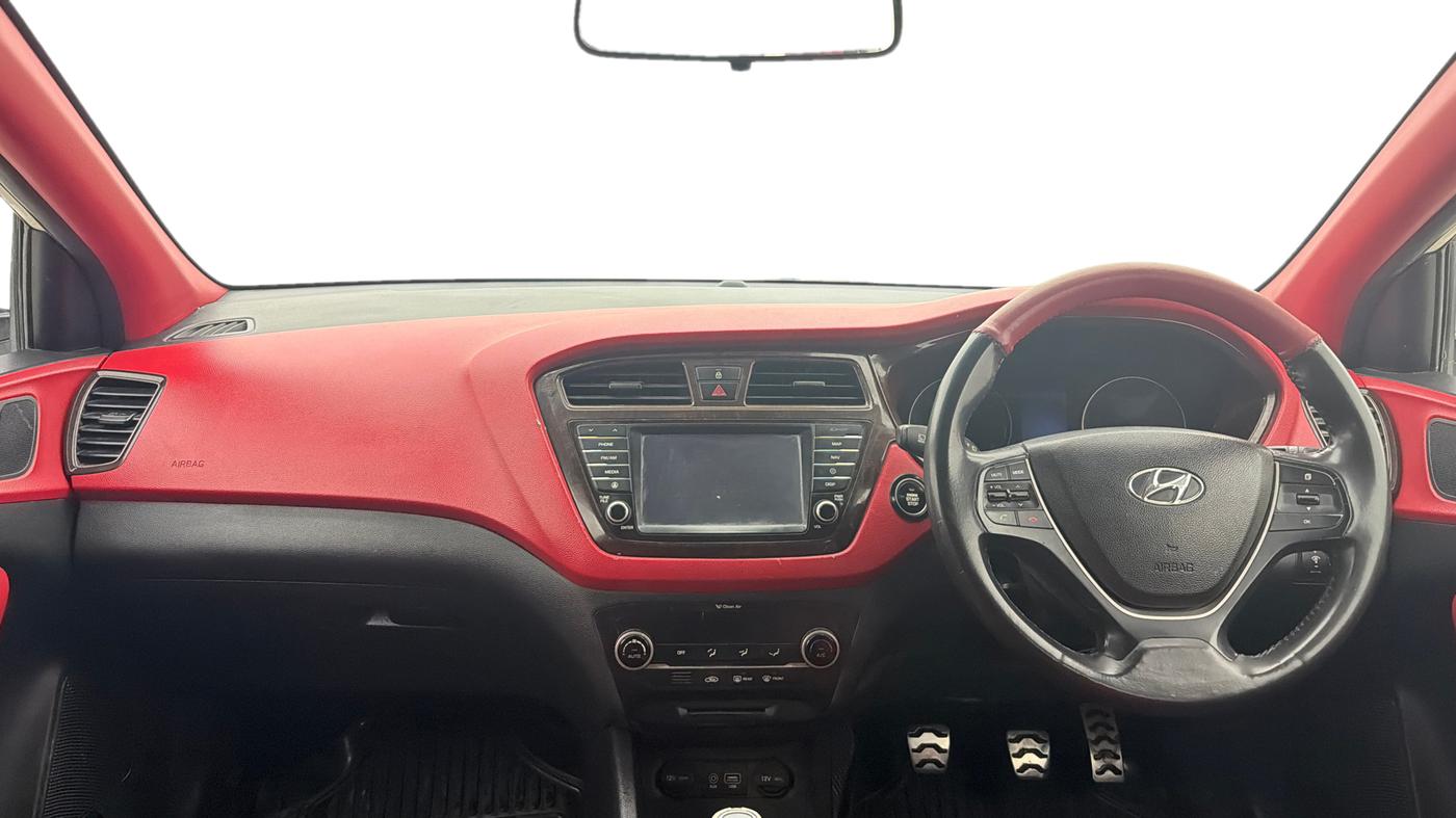 2015 Hyundai i20 Active 1.2 SX, Petrol, Manual, 76,929 km, Dashboard