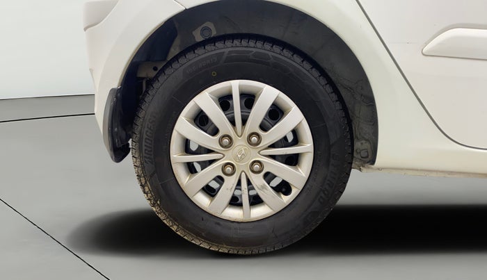 2013 Hyundai i10 SPORTZ 1.2, Petrol, Manual, 40,110 km, Right Rear Wheel