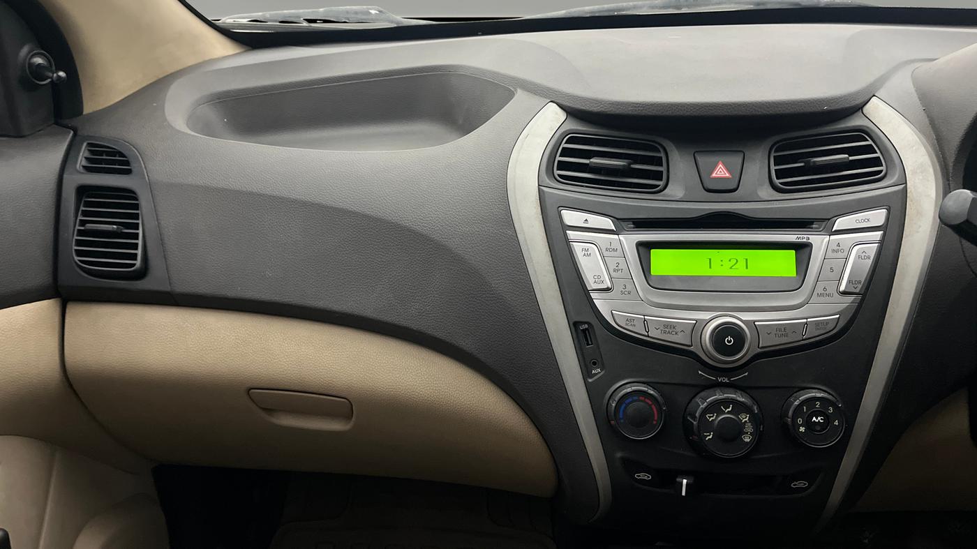 2015 Hyundai Eon D-LITE+, Petrol, Manual, 49,185 km, Air Conditioner