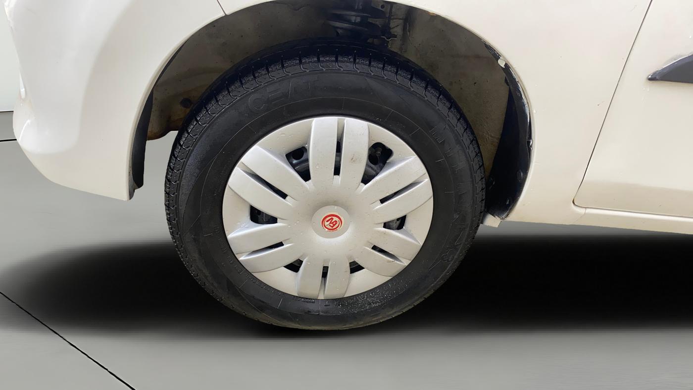 2018 Maruti Alto 800 VXI, CNG, Manual, 1,09,638 km, Left Front Wheel