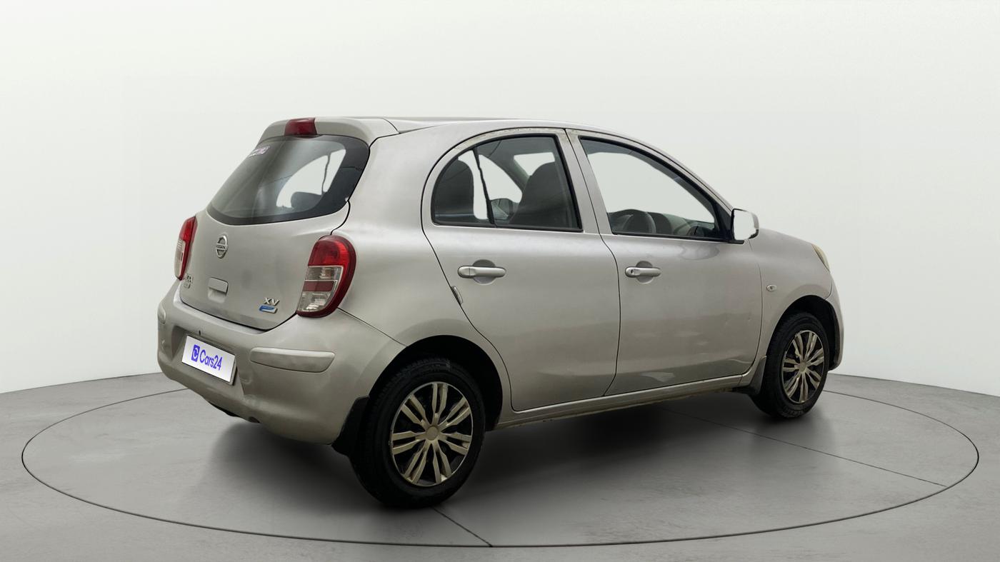 2016 Nissan Micra Active XV SAFETY PACK, Petrol, Manual, 1,09,038 km, Right Back Diagonal