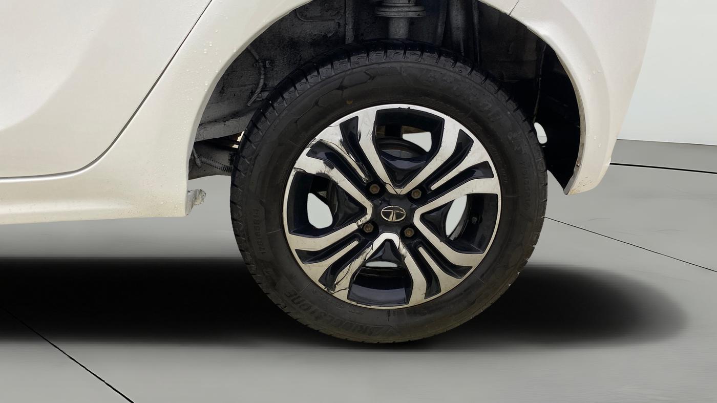 2023 Tata Tiago XT CNG, CNG, Manual, 84,865 km, Left Rear Wheel