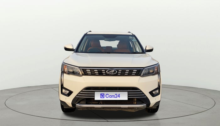 2022 Mahindra XUV300 W8 (O) 1.2 PETROL, Petrol, Manual, 80,884 km, Front