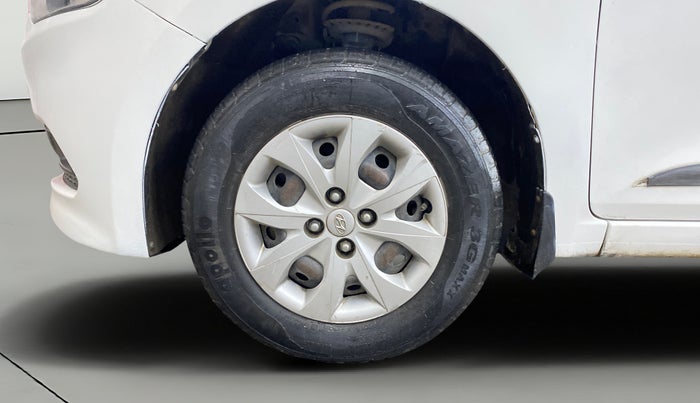 2015 Hyundai Elite i20 MAGNA 1.2, Petrol, Manual, 27,549 km, Left Front Wheel