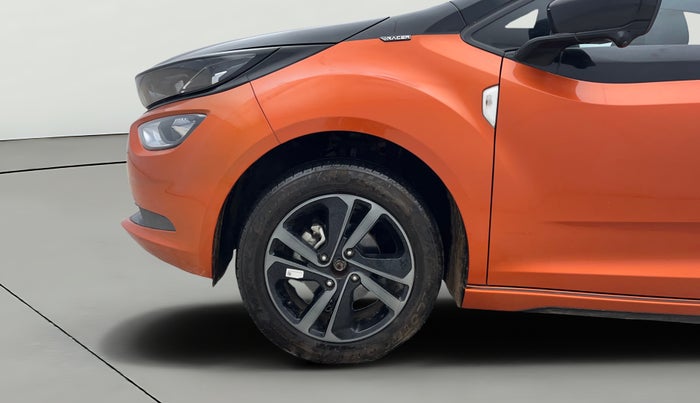 2024 Tata ALTROZ Racer R3, Petrol, Manual, 1,916 km, Left Front Wheel