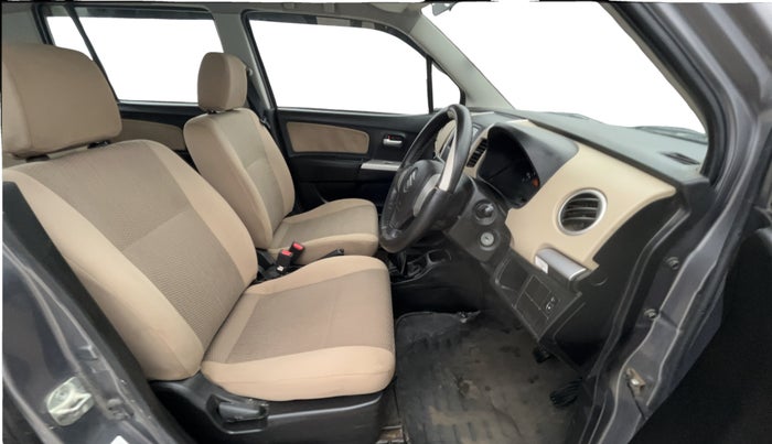 2017 Maruti Wagon R 1.0 LXI, Petrol, Manual, 22,951 km, Right Side Front Door Cabin