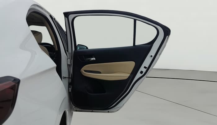 2022 Honda City 1.5L I-VTEC ZX CVT, Petrol, Automatic, 1,02,748 km, RHS Rear Door