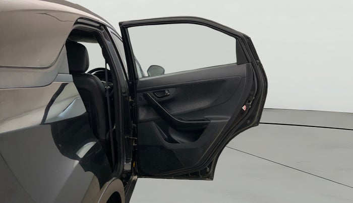 2023 Tata NEXON XZA PLUS LUX SUNROOF DARK PETROL, Petrol, Automatic, 36,470 km, RHS Rear Door