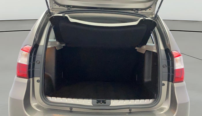 2017 Nissan Terrano XV D PREMIUM AMT, Diesel, Automatic, 74,328 km, Boot Open Zoomed View