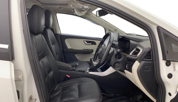 2023 Tata ALTROZ  XZ PLUS (S) , Diesel, Manual, 45,559 km, Right Side Front Door Cabin