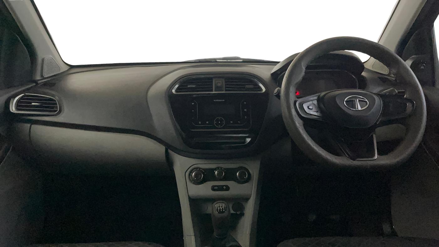 2020 Tata Tiago XT PETROL, Petrol, Manual, 34,641 km, Dashboard