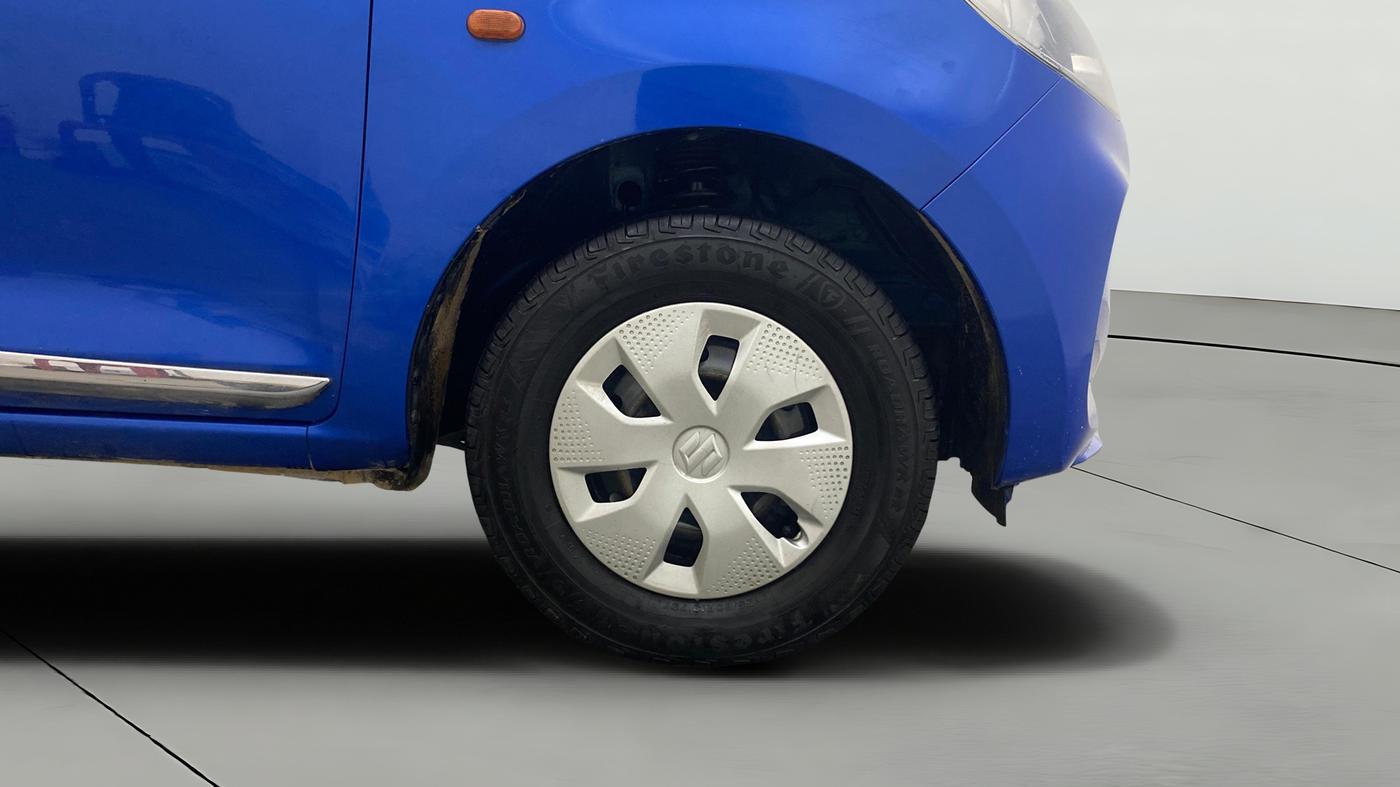 2024 Maruti Alto K10 VXI CNG, CNG, Manual, 95,999 km, Right Front Wheel