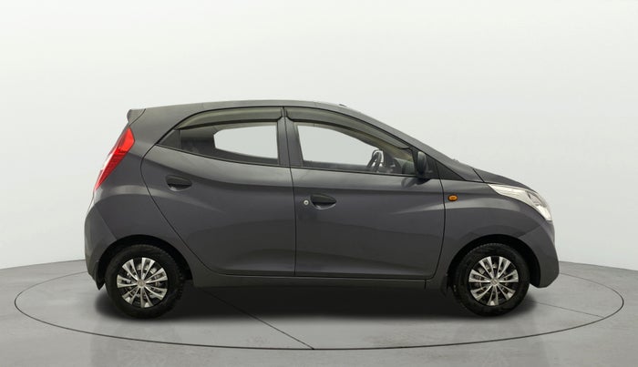 2015 Hyundai Eon D-LITE+, Petrol, Manual, 31,222 km, Right Side View