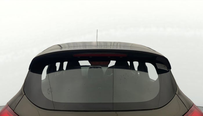 2016 Renault Kwid RXT 1.0 AMT, Petrol, Automatic, 52,846 km, Rear Windshield