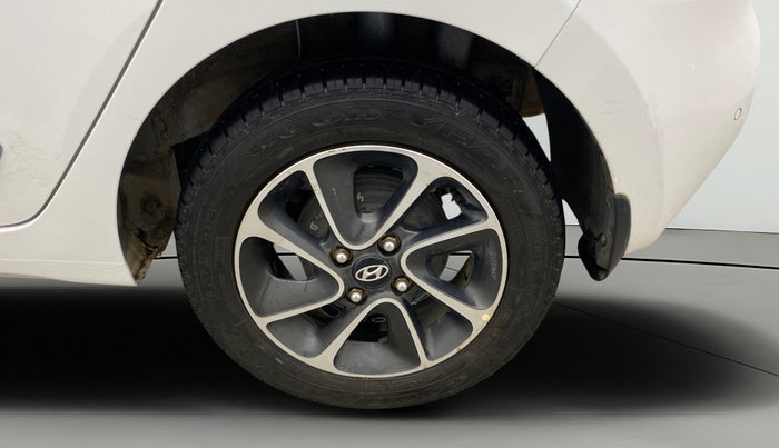 2018 Hyundai Grand i10 SPORTZ (O) AT 1.2 KAPPA VTVT, Petrol, Automatic, 37,434 km, Left Rear Wheel