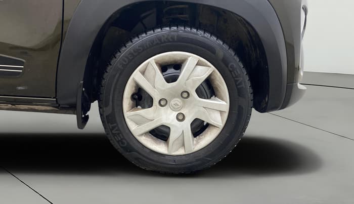 2024 Renault Kwid RXT 1.0, Petrol, Manual, 2,605 km, Right Front Wheel