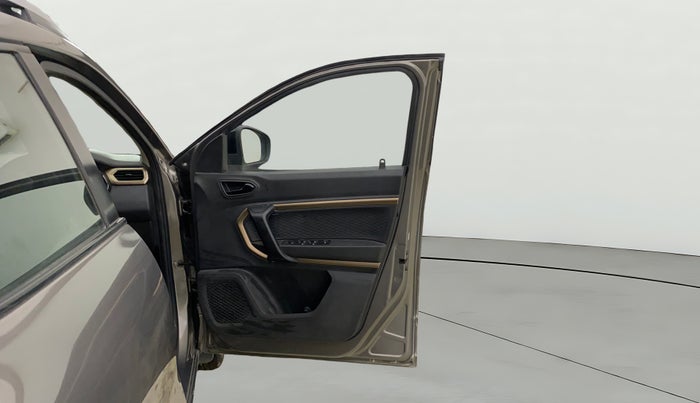 2021 Renault Kiger RXT MT, Petrol, Manual, 33,193 km, RHS Front Door