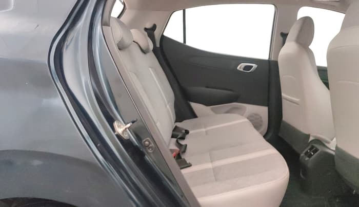 2022 Hyundai GRAND I10 NIOS ASTA 1.2 KAPPA VTVT, Petrol, Manual, 17,634 km, Right Side Rear Door Cabin