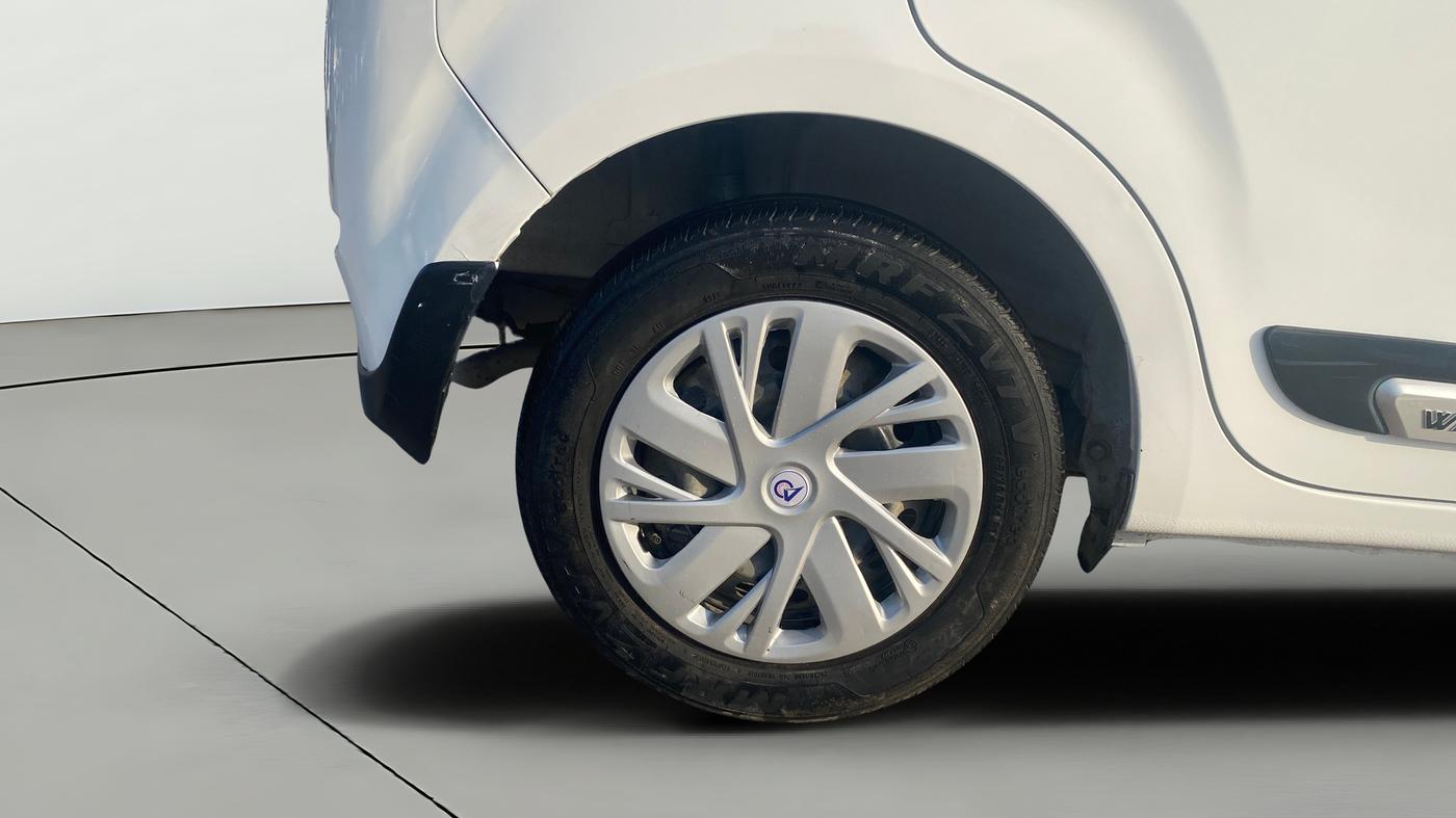 2023 Maruti New Wagon-R VXI CNG 1.0, CNG, Manual, 57,300 km, Right Rear Wheel