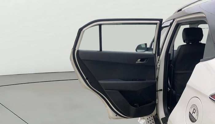 2017 Hyundai Creta SX PLUS 1.6 PETROL, Petrol, Manual, 80,223 km, LHS Rear Door