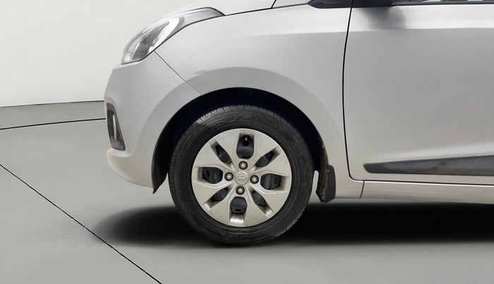 2016 Hyundai Xcent S AT 1.2, Petrol, Automatic, 42,285 km, Left Front Wheel