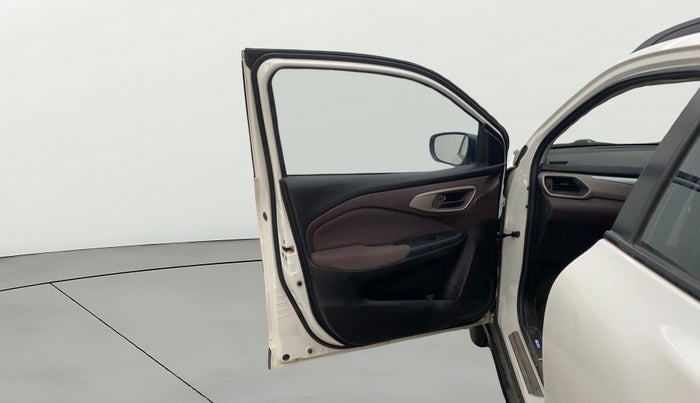 2023 Maruti FRONX DELTA PLUS 1.2MT, Petrol, Manual, 61,451 km, LHS Front Door