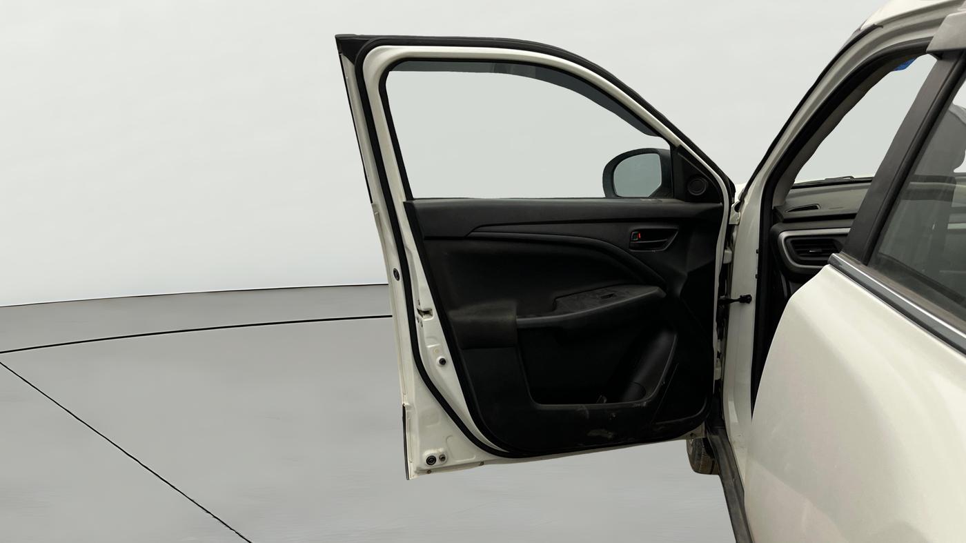 2023 Maruti BREZZA VXI SMART HYBRID, Petrol, Manual, 51,609 km, LHS Front Door