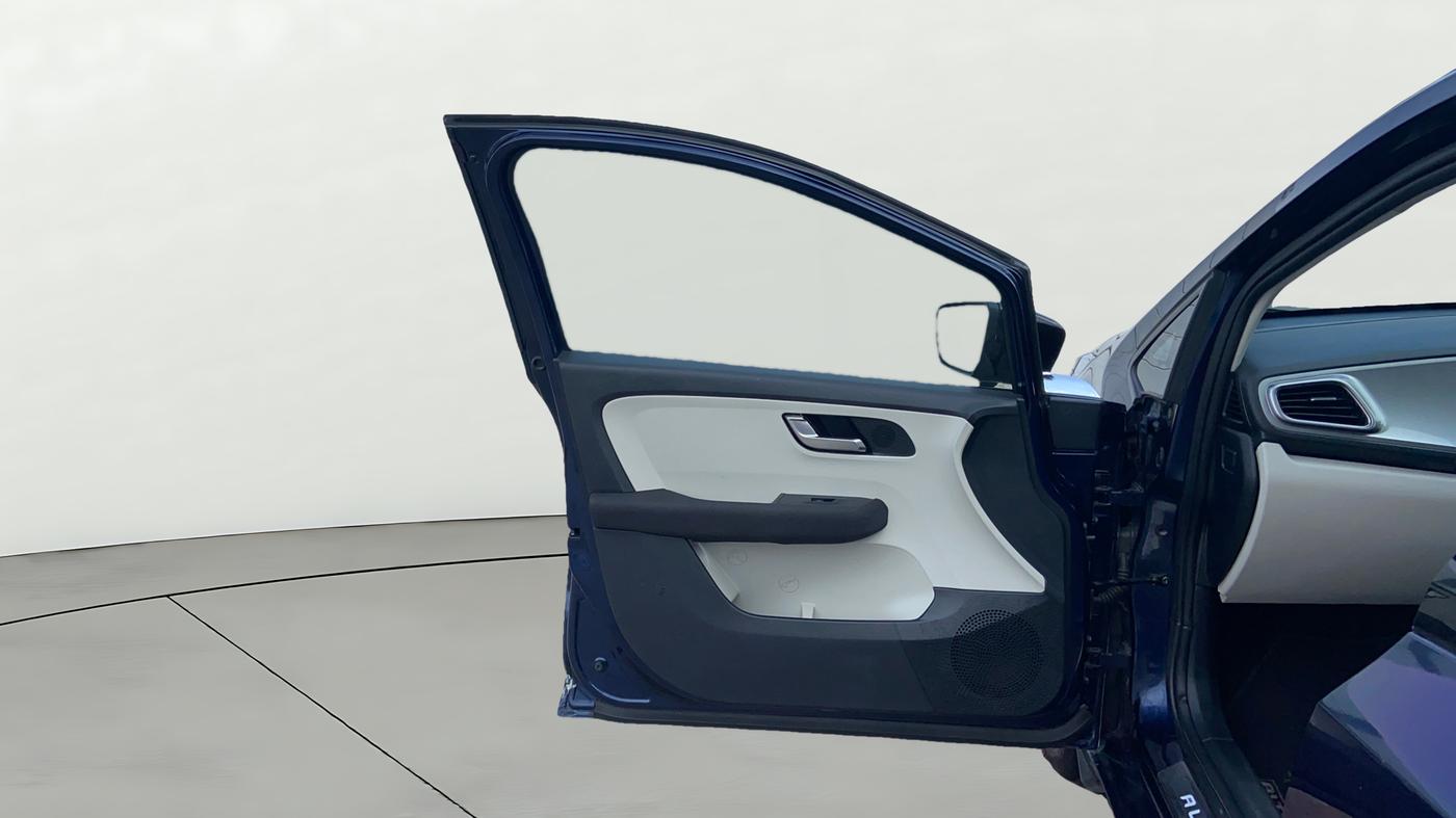 2022 Tata ALTROZ XZA PLUS, Petrol, Automatic, 24,271 km, LHS Front Door