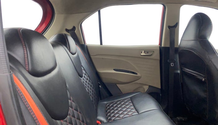 2019 Hyundai NEW SANTRO MAGNA, Petrol, Manual, 82,434 km, Right Side Rear Door Cabin