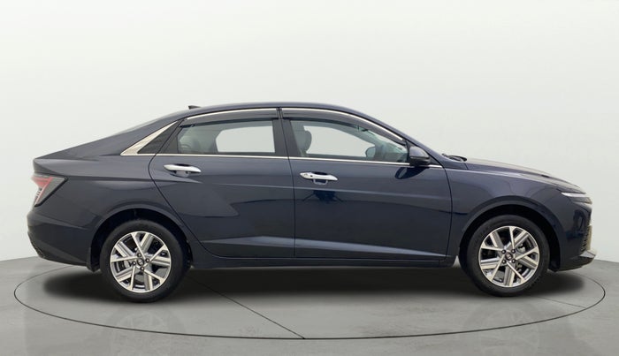 2023 Hyundai Verna SX (O)1.5 VTVT, Petrol, Manual, 1,382 km, Right Side View
