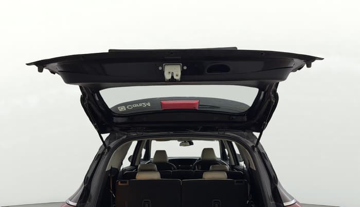 2022 KIA CARENS LUXURY PLUS 1.4 PETROL 7 STR, Petrol, Manual, 78,921 km, Boot Door Open