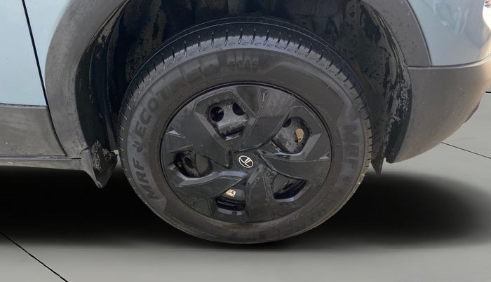 2025 Tata PUNCH Adventure Plus AMT, Petrol, Automatic, 11,142 km, Right Front Wheel