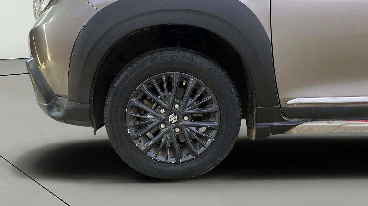 2021 Maruti XL6 ZETA MT, Petrol, Manual, 42,231 km, Left Front Wheel