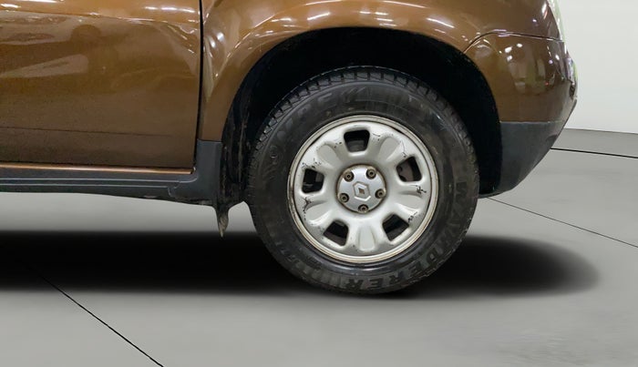 2015 Renault Duster 85 PS RXL DIESEL, Diesel, Manual, 80,782 km, Right Front Wheel