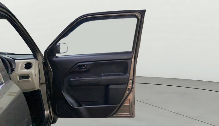 2021 Maruti New Wagon-R LXI CNG 1.0, CNG, Manual, 70,842 km, RHS Front Door