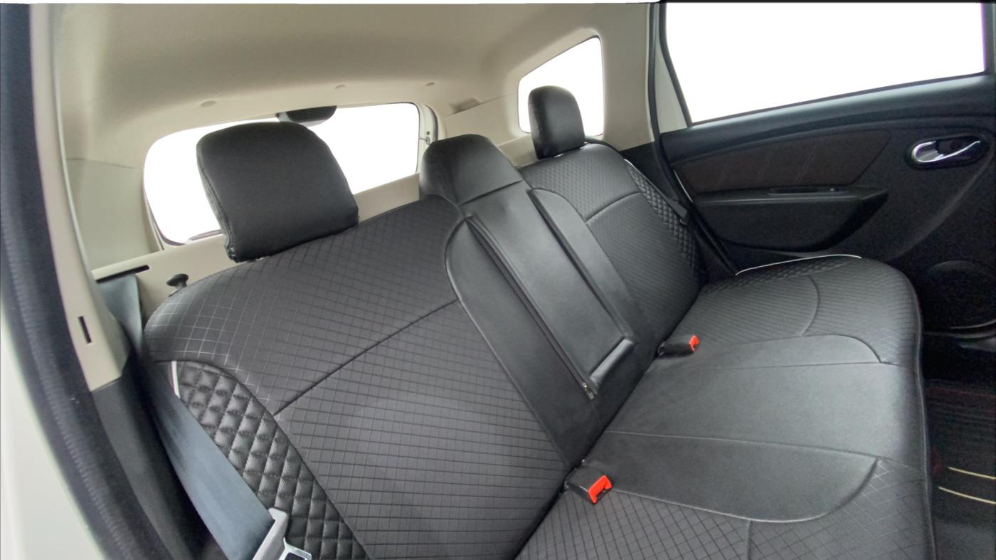 2021 Renault Duster RXZ 1.3 TURBO PETROL CVT, Petrol, Automatic, 49,438 km, Right Side Rear Door Cabin
