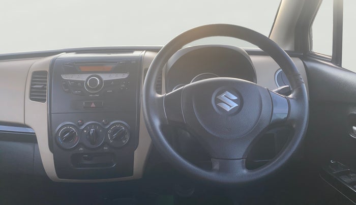 2017 Maruti Wagon R 1.0 VXI, Petrol, Manual, 60,873 km, Steering Wheel Close Up
