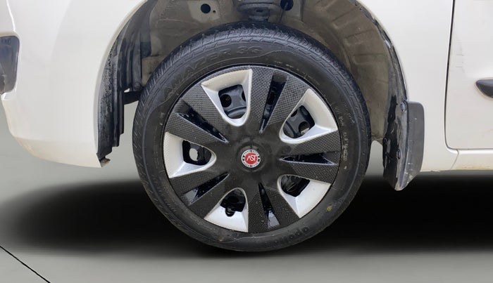 2018 Maruti Wagon R 1.0 VXI, Petrol, Manual, 40,285 km, Left Front Wheel