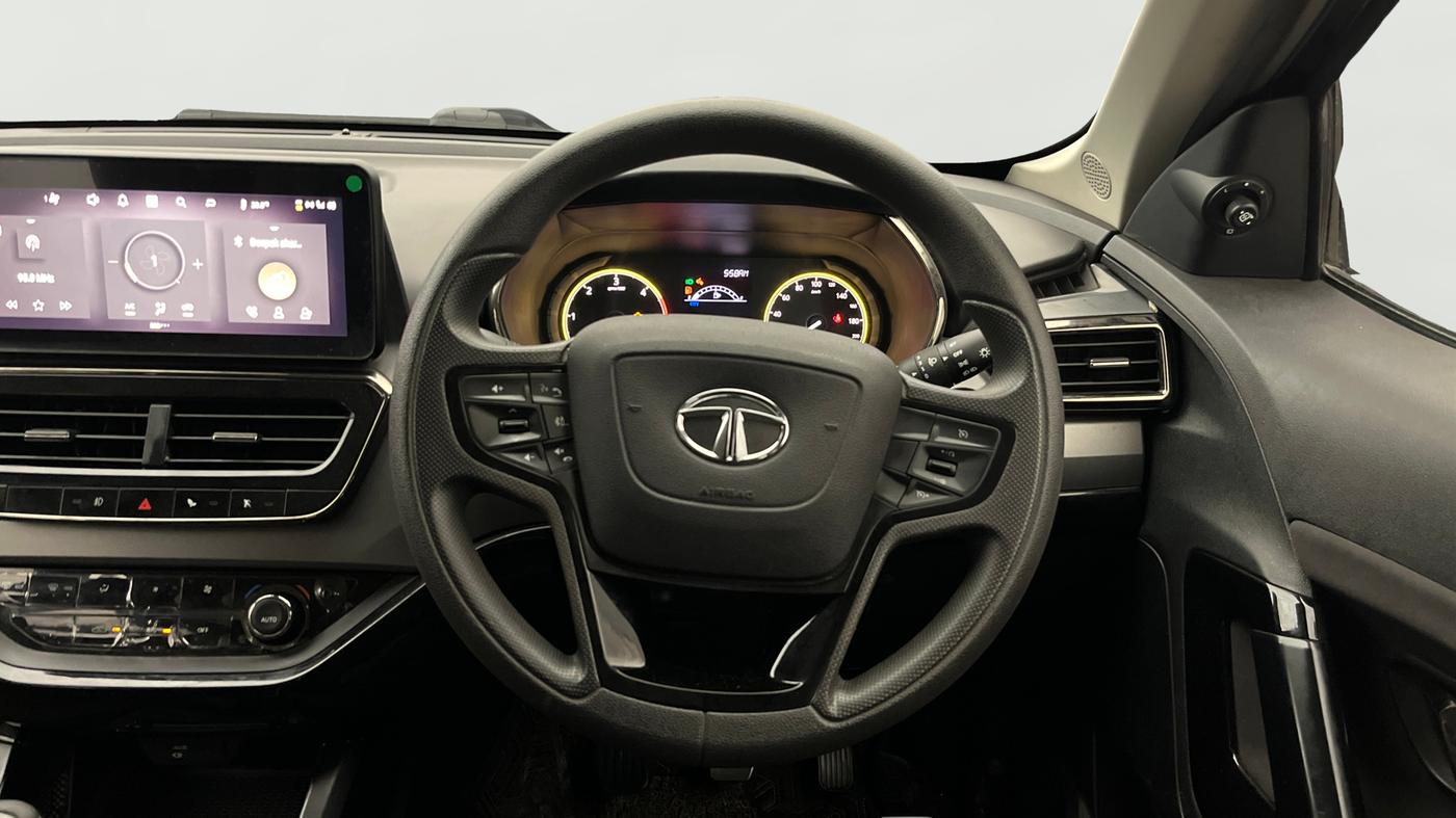 2023 Tata Harrier XT PLUS 2.0L KRYOTEC DARK EDITON, Diesel, Manual, 35,423 km, Steering Wheel Close Up