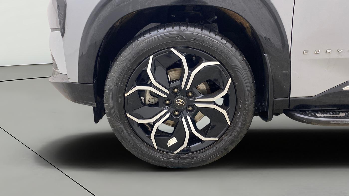 2024 Tata Curvv Creative Plus S 1.2 Petrol 7DCA, Petrol, Automatic, 25,382 km, Left Front Wheel